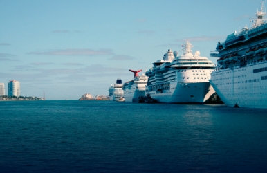 Reserve um carro barato no Porto de Miami Alugue um carro barato no Porto de Miami